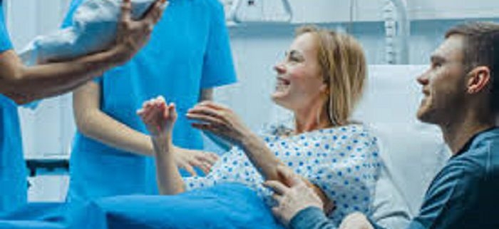 زایمان طبیعی (هر آنچه باید در مورد آن دانست)